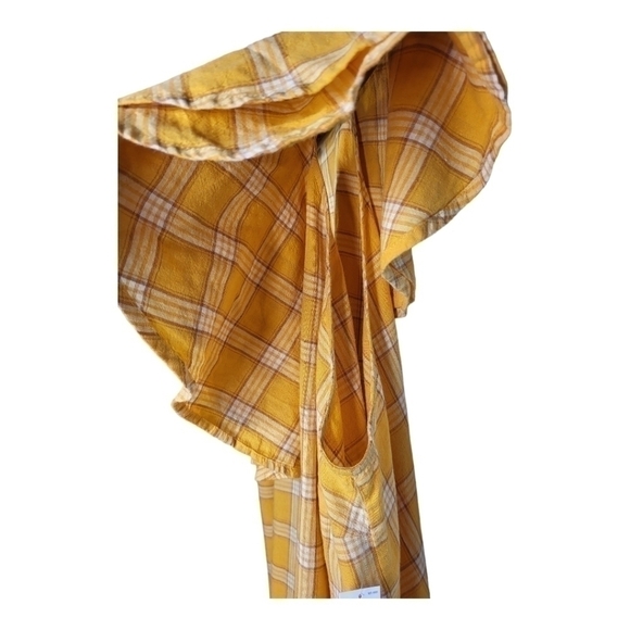 OLD Navy Linen Blend Ruffled Tank Top. Yellow, Ladies Size 1X - Picture 4 of 9